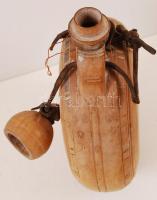 Régi fa kulacs kupakkal, m: 24 cm