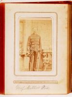 cca 1840-1850 Főnemes urakat és hölgyeket ábrázoló bőr borítású fotóalbum, 48 db keményhátú fotóval,...