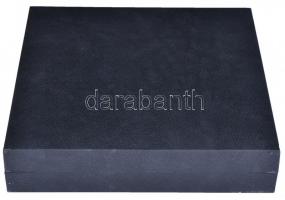 DN "Árpád-Házi Szentjeink" 6db klf ezüstözött CuNi emlékéremből álló éremszett díszdobozba...