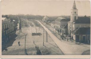 Borosjenő, Ineu; Főutca, templom / main street, church, photo (cut)