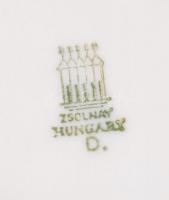 Zsolnay kutya, kézzel festett, hibátlan, jelzett, m:12 cm