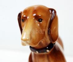 Zsolnay vizsla, kézzel festett, hibátlan, jelzett, h:18 cm, m:16 cm
