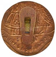 1940. "Kassai Menza-Bál" Judaika témájú zománcozott gomblyuk jelvény (28,5mm) T:1-
Hungary...