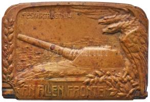 Osztrák-Magyar Monarchia ~1915. "4. Joseph Graf Colloredo-Mels und Wallsee Vártüzérezred" Cu sapkajelvénye "CA" gyártói jelzéssel (32x51mm) T:2- Austro-Hungarian Monarchy ~1915. "Fortress Artillery Regiment Nr. 4. - Joseph Graf Colloredo-Mels und Wallsee" Cu cap badge with makers mark "CA". "AN ALLEN FRONTEN" (32x51mm) C:VF