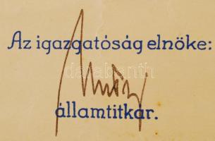 1941 A Magyar Délvidék visszacsatolása során a vasúti közlekedés megszervezéséért adott elismerő MÁV...