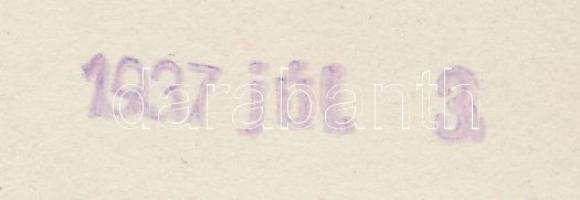 1937 A szobrász művei között, hátoldalon dátumozva, 18x12 cm