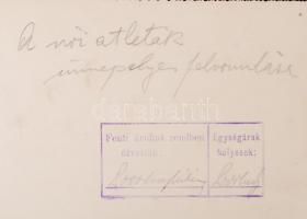 cca 1936 Magyar női atléták próbálnak a berlini olimpiára a Margit szigeten 16x12 cm