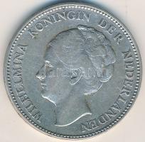 Hollandia 1923. 1G Ag "I. Vilma" T:2-
Netherlands 1923. 1 Gulden Ag "Wilhelmina I&quo...