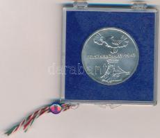 1975. 200Ft Ag "Magyar Tudományos Akadémia" T:BU Eredeti plombált MNB plasztiktokban!