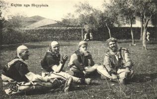 Resting Albanian warriors