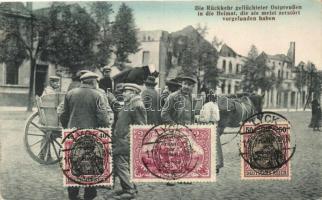 Elk, Lyck; Die rückkehr geflüchteter Ostpreussen in die Heimar, die sie meist zerstört vorgefunden haben / war damaged buildings