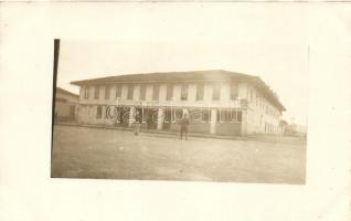 Durres, Durazzo; Spital Shtetit / hospital, photo