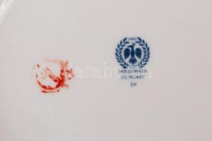 Hollóházi nagy bonbonier, matricás, rózsán apró lepattanásokkal, jelzett, m:13 cm, d:16,5 cm