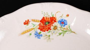 Régi Zsolnay tálak, matricásak, jelzettek, hibátlanok, 23×23 cm, d: 30 cm, 33×21 cm, összesen: 3 db,