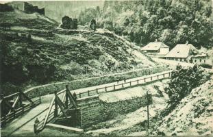 Ojtoz, Gyimes, Hungarian-Romanian border station, Rákóczi castle