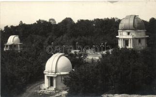 Budapest XII. Svábhegy, 2 db régi képeslap a csillagvizsgáló intézet kupoláiról, épülés előtt és utá...