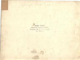 cca 1940 Inkey Tibor (Budapest): A spanyol nagykövet fogadásán, feliratozott, pecséttel jelzett, 17x...