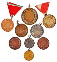 9db vegyes fém és  bronz sportérem, közte úszás, sakk, atlétika, többnyire szalag nélkül T:vegyes