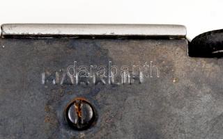 A győri játékgyár Märklin márkájú ezüst színű versenyautó modellje