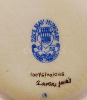 Zsolnay virágmintás váza, kézzel festett, jelzett, mini máz alatti repedéssel, m:15,5 cm