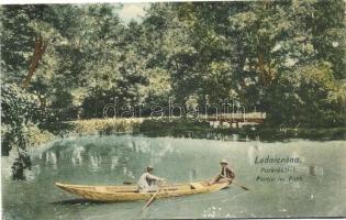 Lednicróna, Lednicz-Rovnye; Park, csónak / parc, boat (ázott / wet damage)