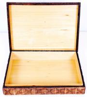 Dekoratív fa ládika réz díszítésekkel / ornamented woodden box 28x20x6 cm