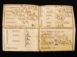 Osztrák-Magyar Monarchia 1917. I. Világháborús nyitható magyar katonai dögcédula rézből, hozzá tarto...