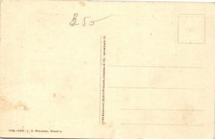 Dresden, Wiener Platz / square with hotels