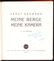 Baumann, Ernst: Meine Berge, Meine Kamera. 11-20. Tausend. Harzburg, 1941, Heering-Verlag. Kiadói félvászon kötés, képekkel illusztrált, kopottas állapotban.