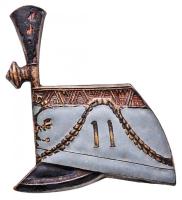 Osztrák-Magyar Monarchia ~1915. "11. Huszárezred" zománcozott tombak sapkajelvény, hátlapon "ARKANZAS" gyártói jelzéssel (27x24mm) T:2 festékhiba Austro-Hungarian Monarchy ~1915. "11th Imperial and Royal Hussar Regiment" enamelled tombac cap badge with makers mark "ARKANZAS" (27x24mm) C:XF painting error