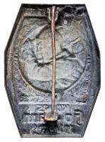 Osztrák-Magyar Monarchia 1914-1915. "Hofmann hadtest Kárpátok 1914-1915" cink sapkajelvény...