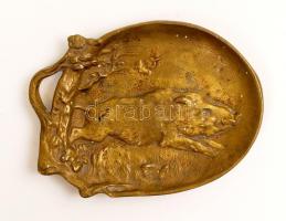 2 db vadászattal kapcsolatos réz tárgy, m:14, h:20 cm, 14×11 cm