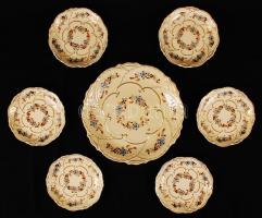 Zsolnay búzavirág mintás süteményes készlet, kézzel festett, jelzett, egyik tányéron a máz alatti re...