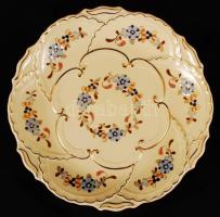 Zsolnay búzavirág mintás süteményes készlet, kézzel festett, jelzett, egyik tányéron a máz alatti re...