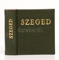 Szeged. Andruskó Károly fametszetei. Bp., 1973, Szépirodalmi Könyvkiadó. Minikönyv, kiadói aranyozott műbőr kötés, képekkel illusztrált, jó állapotban.