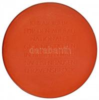 NDK DN "Ernst Thälmann 1886-1944" meisseni porcelán plakett. Szign.:Weiss (108mm) + 1957. ...