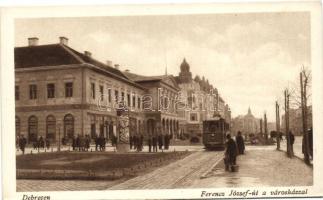 Debrecen, Ferenc József út, városháza, villamos