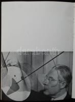 Moholy-Nagy László: The new vision and abstract of an artist. Kiadói papírkötés, gerincél kissé szak...