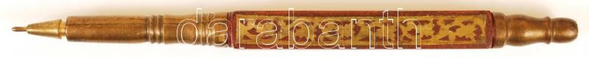 Fém dobozka, tok és toll