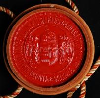 1936 Közgazdasági diploma, hölgy számára, és egy tanári szakvizsga oklevél, jó állapotban. Jó állapo...