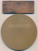 ~1980. "Az eredményes pártmunkáért MSZMP Külügyminisztériumi Bizottsága" bronz kitüntetés ...