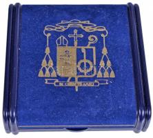 Horváth Tibor (1958-) 2001. "A Váci Kálvária restaurálása" Br emlékérem tanúsítvánnyal dís...