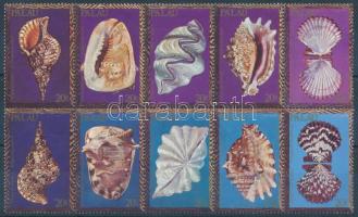 Kagylók és tengeri csigák tízestömb, Shells and sea snails block of 10