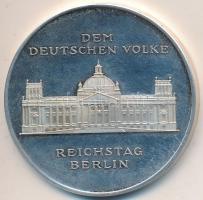 Németország DN "Reichstag Berlin / Deutscher Bundestag Bonn" Ag emlékérem (25,04g/0.999/40mm) T:PP Germany ND "Reichstag Berlin / Deutscher Bundestag Bonn" Ag medallion (25,04g/0.999/40mm) C:PP