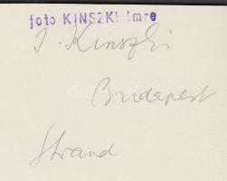 cca 1930-1935 Kinszki Imre (1901-1945): Dunai strand Nagymarosnál, pecséttel, aláírással jelzett vin...