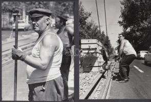 cca 1980 Balásy Pál: Budapesti villamos sínek cseréje a Nagykörúton, 5 darabból álló képriport, 18x13 cm