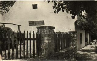 Rezi, a 200 éves Gyöngyösi Betyárcsárda, Képzőművészeti Alap kiadása