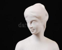 Hollóházi olvasónő. Bisquit porcelán, jelzett, hibátlan, m:35 cm