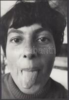 cca 1960 Kotnyek Antal (1921-1990): Nyelv-elő, jelzetlen vintage fotó a szerző hagyatékából, 24x16 cm