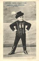 Nyíregyháza, Turcsány András, Magyarország legkisebb újság elárusítója, 27 éves; Jakabovits Fanni kiadása